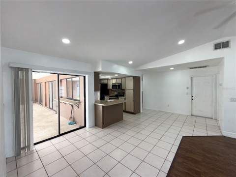 206 SW 33rd Street, Cape Coral FL - photo 10 of 33