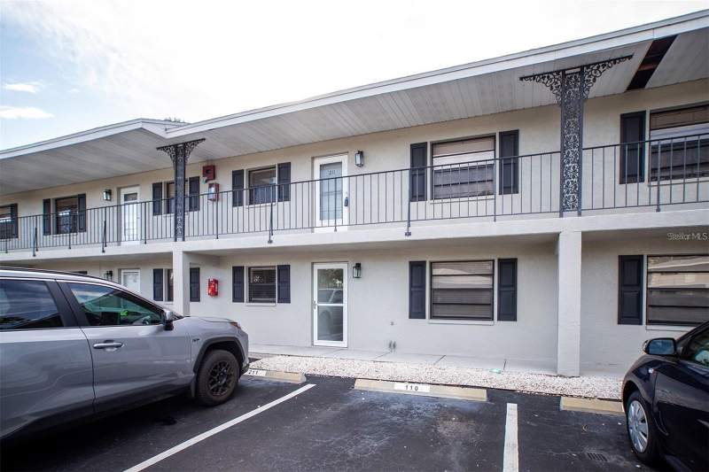 Lafayette Square Condo