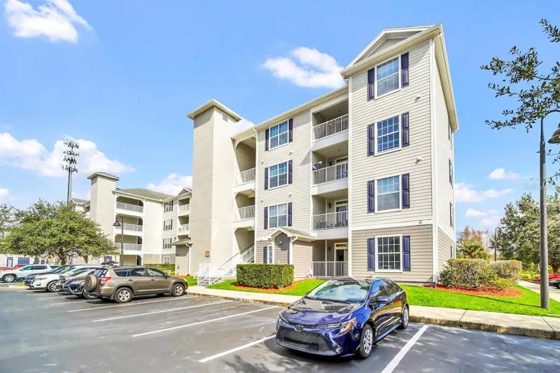 Villas At Secret Lake Condo