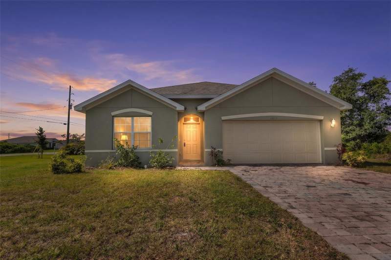 4 bedroom Single Family Residence at 26567 Deep Creek Boulevard, Deep Creek Sect 20, Punta Gorda — photo 2