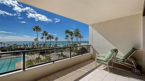 545 Sanctuary Drive #B305, Longboat Key FL - photo 10 of 59