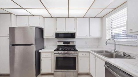 5925 Shore Boulevard #302, Gulfport FL - photo 8 of 29