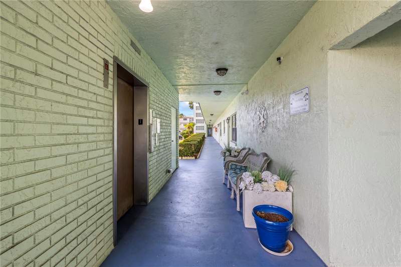 2 bedroom Condominium at 5973 Terrace Park Drive #101, Terrace Park Of Five Towns, St Petersburg — photo 3