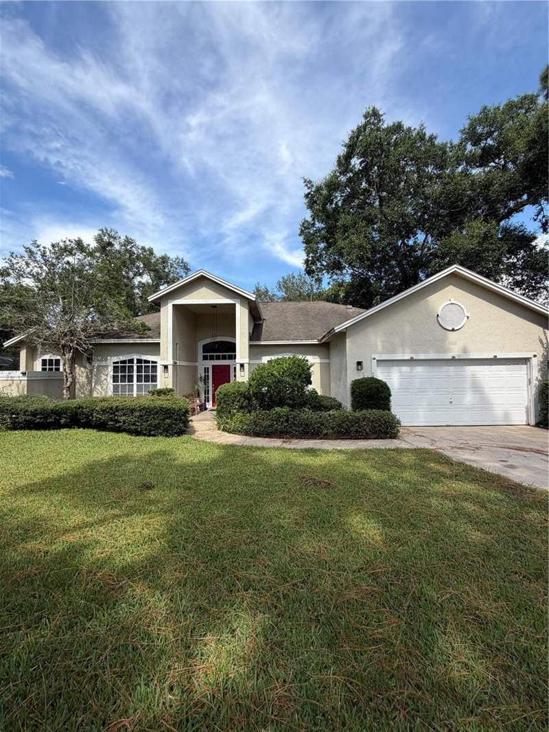 2435 SWEETWATER COUNTRY CLUB PLACE DRIVE home for sale in Sweetwater Country Club