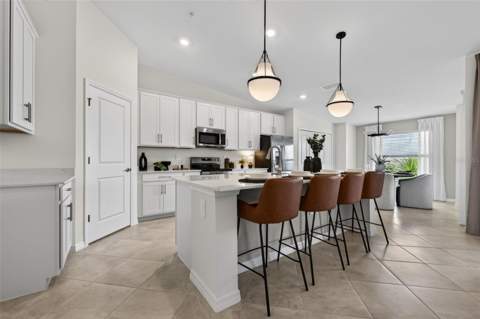 18911 Scallop Loop #204, Lakewood Ranch FL - photo 8 of 56
