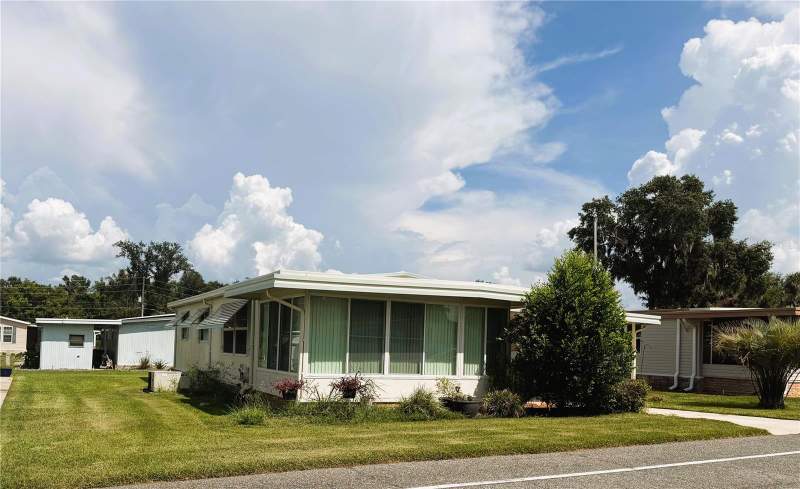2 bedroom Mobile Home at 428 Palo Verde Drive, Hawthorne At Leesburg A Coop, Leesburg — photo 2