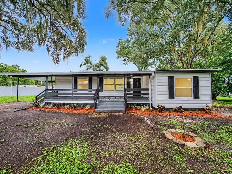 3 bedroom Manufactured Home at 3817 Ward Road, Oakwood Estates, Lakeland — photo 3