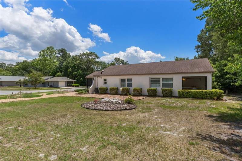 2 bedroom Single Family Residence at 75 Chinaberry Circle, Homosassa, Homosassa — photo 5