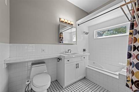 1513 E Park Circle, Tampa FL - photo 14 of 31