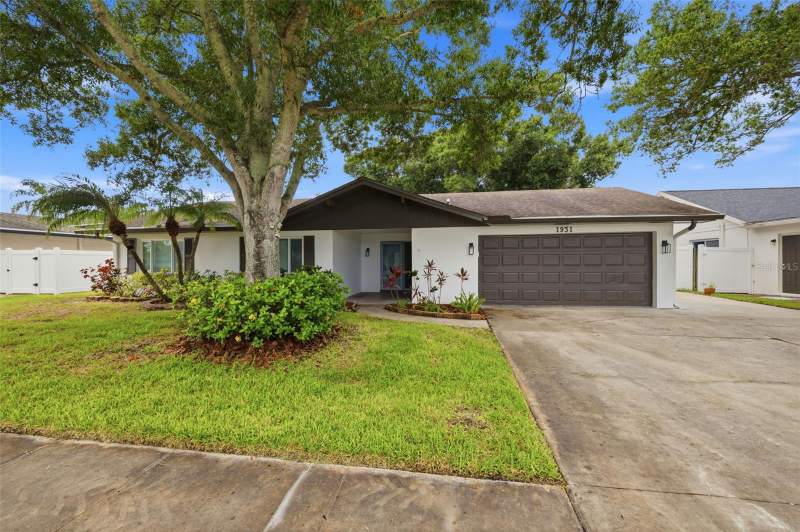 3 bedroom Single Family Residence at 1931 ARVIS CIRCLE, ARVIS CIRCLE, CLEARWATER — photo 2