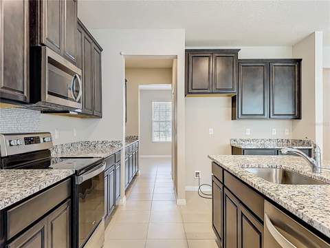 13071 Brookside Moss Drive, Riverview FL - photo 19 of 83