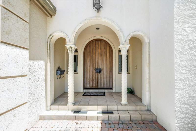 3 bedroom Single Family Residence at 1524 BRIGHTWATERS BOULEVARD, SNELL ISLE BRIGHTBAY, ST PETERSBURG — photo 5