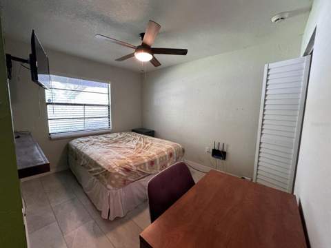 3414 NW 21st Drive #E4, Gainesville FL - photo 13 of 20