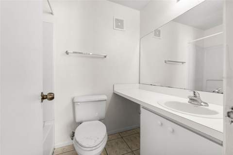 4000 SW 23rd Street #2-303, Gainesville FL - photo 18 of 27
