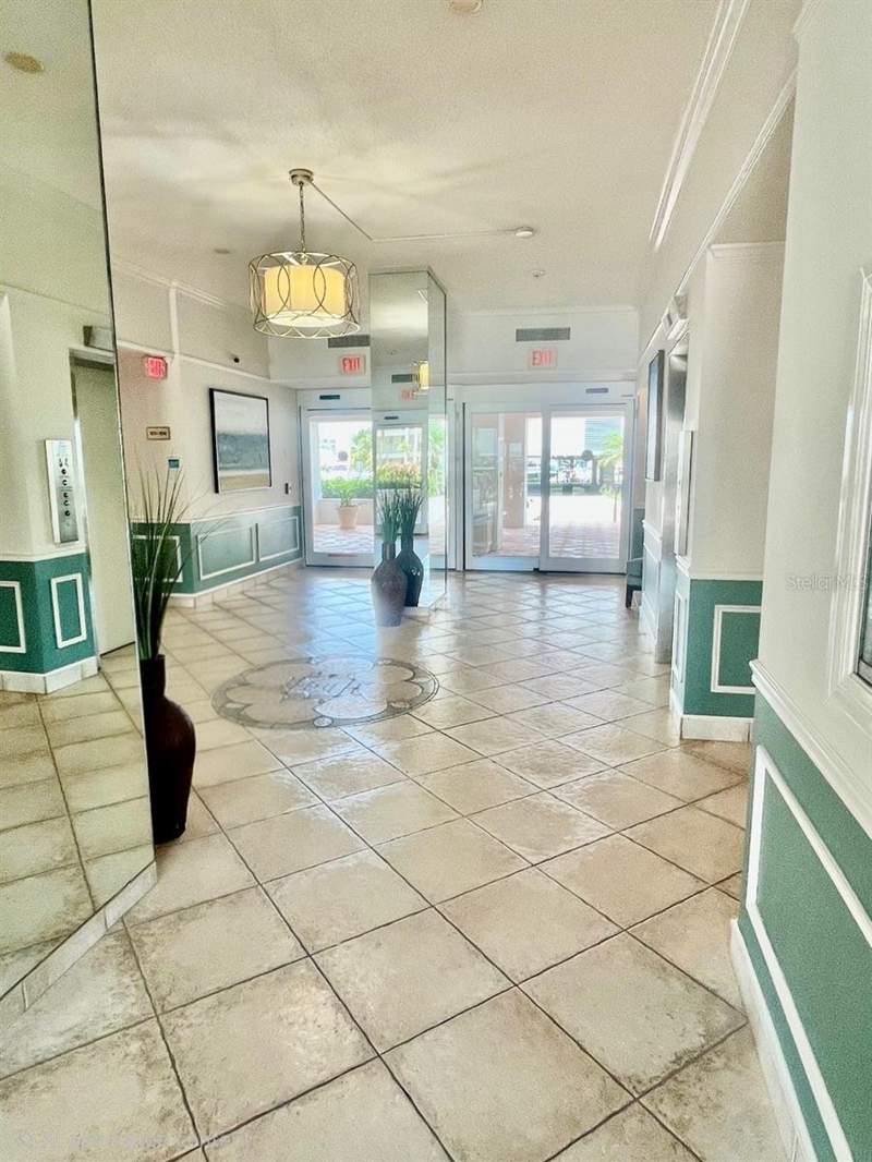 2 bedroom Condominium at 851 Bayway Boulevard #405, Clearwater Point 7 Tennis, Clearwater Beach — photo 3