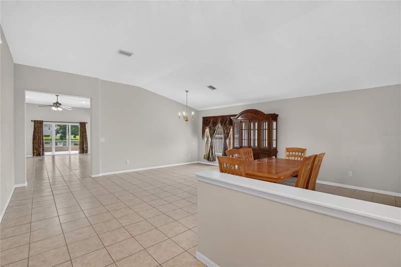 4 bedroom Single Family Residence at 6129 41st Street, Barrington Ridge Ph 1B, Bradenton — photo 3