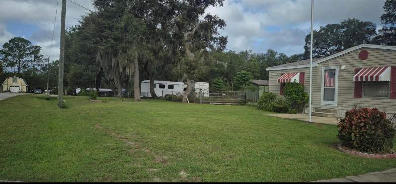 3 bedroom Manufactured Home at 18845 SE 18th Place, Paradise Island, Silver Springs — photo 2