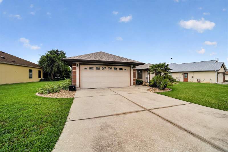 3 bedroom Single Family Residence at 12220 SE 172nd Lane, Stonecrest, Summerfield — photo 3