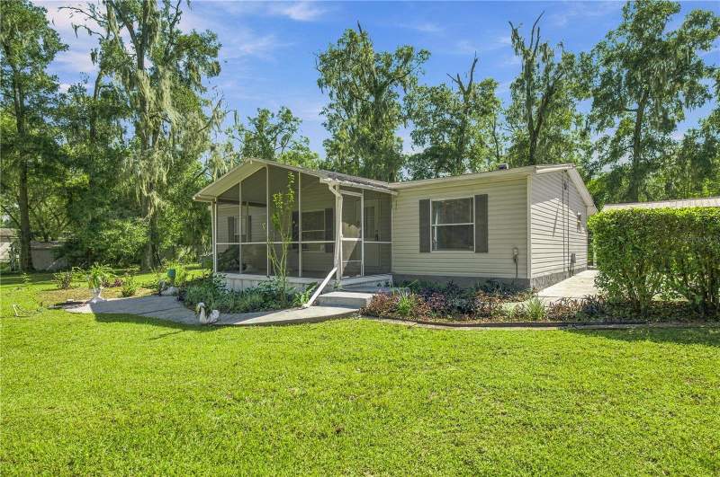 3 bedroom Manufactured Home at 3860 SW 80th Street, Sugar Hill, Ocala — photo 2