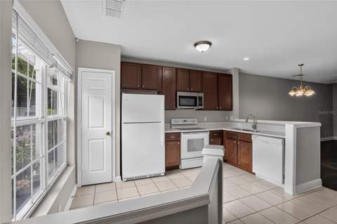 866 Vineland Place, Lake Mary FL - photo 6 of 6