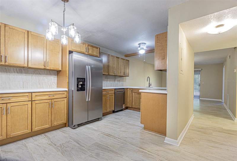 2 bedroom Condominium at 11201 122nd Avenue #197, Shadow Lakes Condo, Largo — photo 3