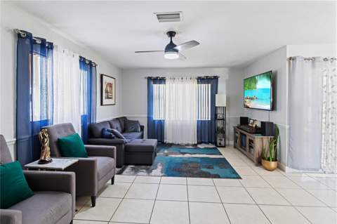 211 Dawn Court, Kissimmee FL - photo 6 of 29