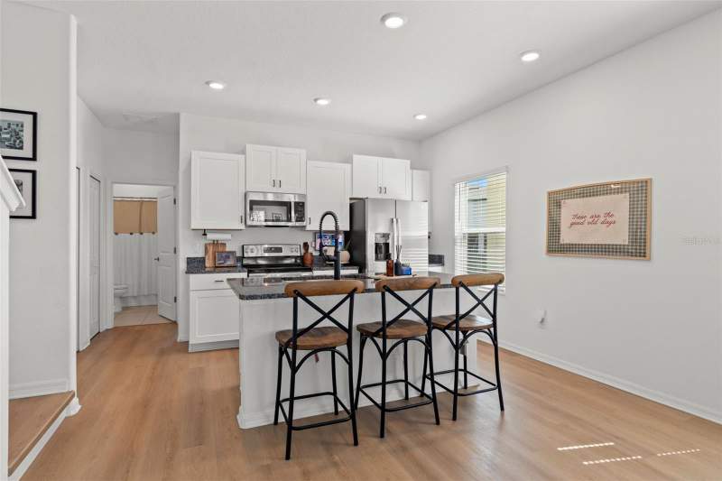 3 bedroom Townhouse at 4720 Tuscan Loon Drive, Palm River Townhomes Ph 2, Tampa — photo 4