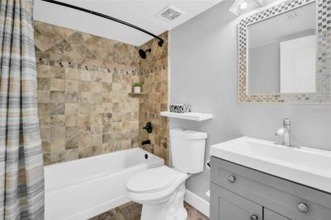 1400 Pine Glen Lane #D2, Tarpon Springs FL - photo 11 of 38