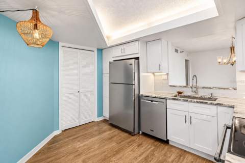 690 Island Way #606, Clearwater FL - photo 8 of 44