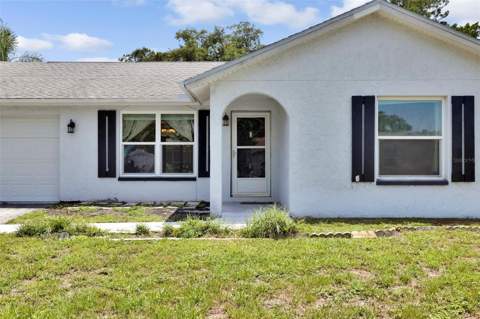 7412 Humboldt Avenue, New Port Richey FL - photo 6 of 43
