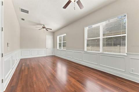 3215 Oak Green Way, Tampa FL - photo 17 of 49
