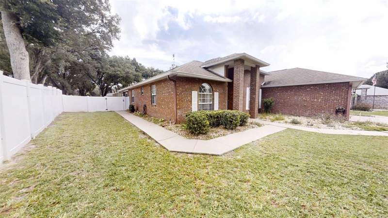 3 bedroom Single Family Residence at 10625 SW 73rd Avenue, Kings Court, Ocala — photo 5