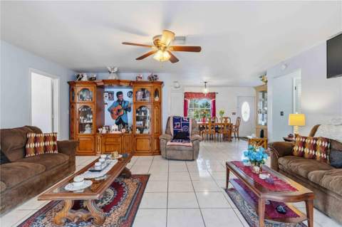 7221 8th Avenue Loop, Bradenton FL - photo 8 of 63