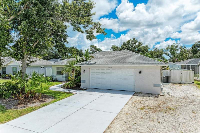 4173 PARRY DRIVE home for sale in Lake Sarasota