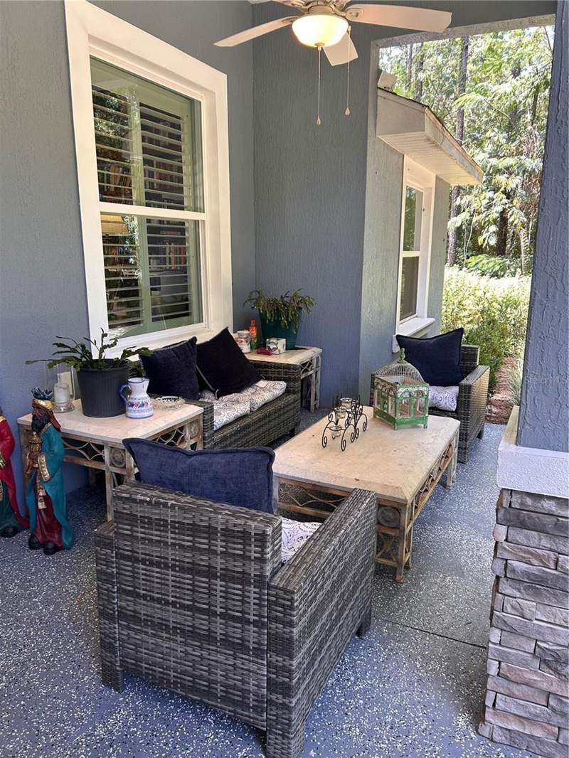 4 bedroom Single Family Residence at 12396 SW 61st Place Road, Rolling Hills 05, Ocala — photo 3