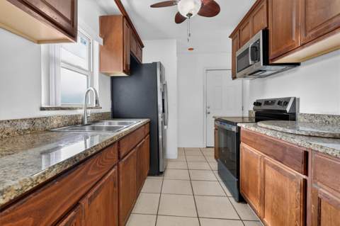 208 Palmyra Drive, Orlando FL - photo 8 of 59