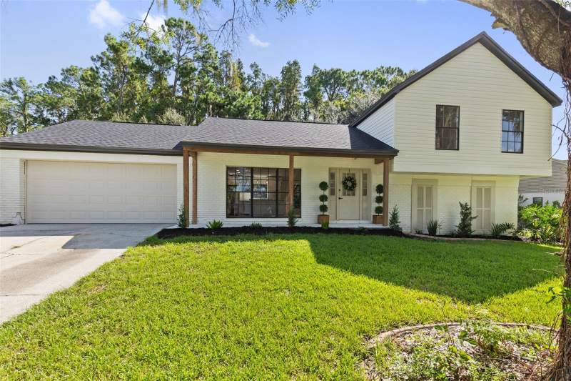 4 bedroom Single Family Residence at 3720 Murray Dale Drive, Bloomingdale Sec J, Valrico — photo 4