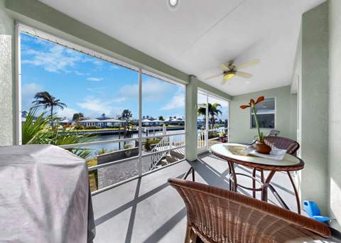 916 Spindle Palm Way, Apollo Beach FL - photo 19 of 41
