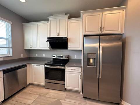 29850 Southwell Lane, Wesley Chapel FL - photo 6 of 32