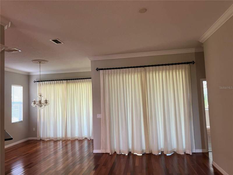 2 bedroom Single Family Residence at 119 Falling Acorn Avenue, Cascades /Groveland Ph 02, Groveland — photo 3