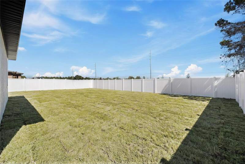 4 bedroom Single Family Residence at 130 Sweet Pea Court, Poinciana Sub Nbrhd 2 Vil 8, Poinciana — photo 3