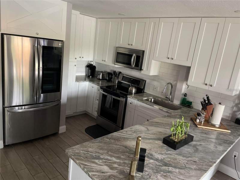 1 bedroom Condominium at 2595 Cyprus Drive #4-217, Lake Tarpon Villas Condo, Palm Harbor — photo 3