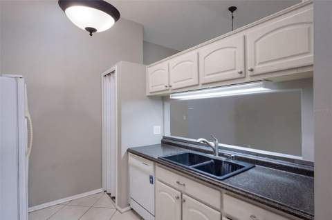 102 Oakridge Court, Sanford FL - photo 14 of 29