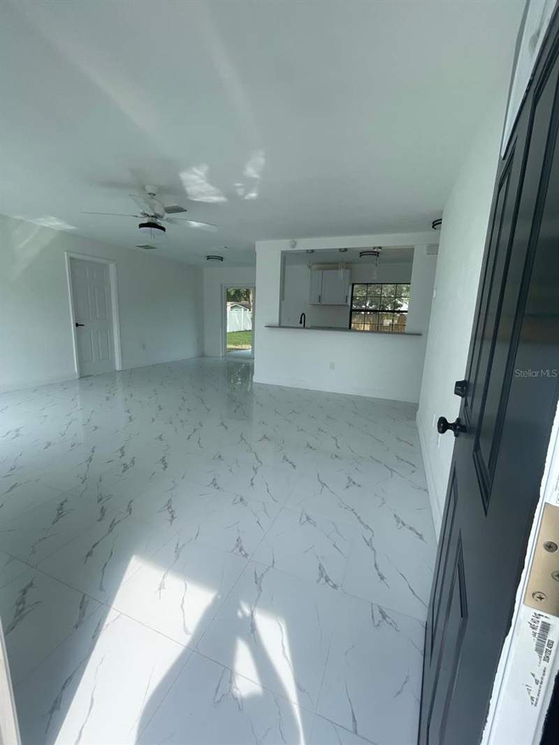 2 bedroom Single Family Residence at 113 Teak Loop, Silver Spgs Shores Un 23, Ocala — photo 3