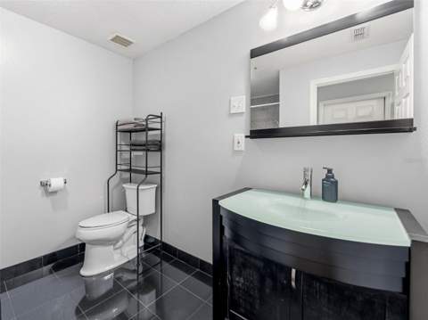 501 Knights Run Avenue #1325, Tampa FL - photo 20 of 47