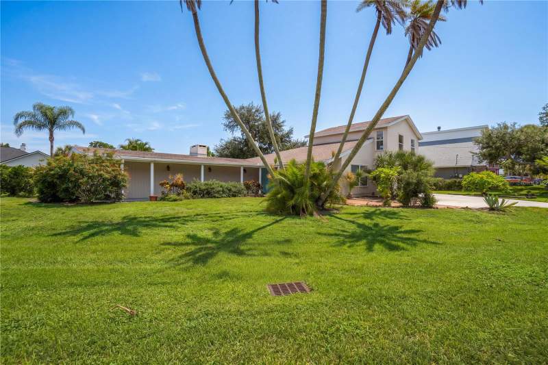 5 bedroom Single Family Residence at 1804 Baywood Drive, Bay View Acres, Sarasota — photo 5
