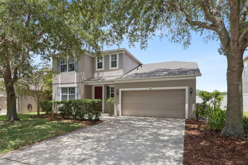4 bedroom Single Family Residence at 381 Misty Oaks Lane, Eustis Misty Oaks, Eustis — photo 2