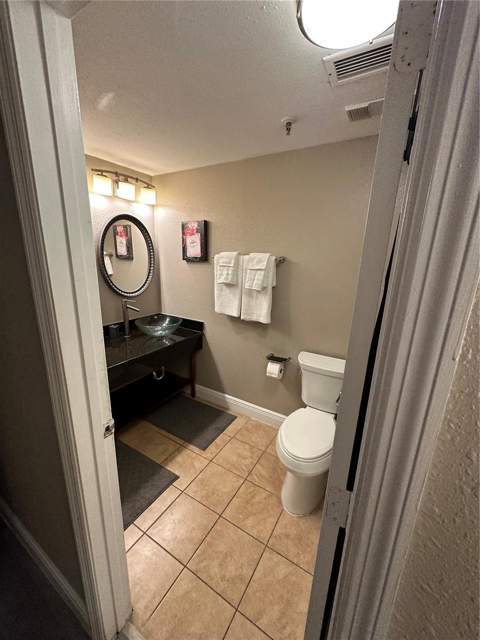 6165 Carrier Drive #1203, Orlando FL - photo 9 of 18