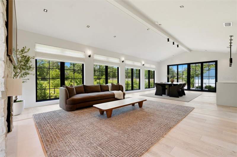 4 bedroom Single Family Residence at 1324 SW 120th Drive, Glorias Way, Gainesville — photo 3