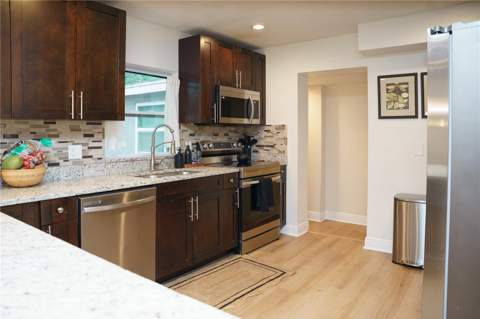 10906 N Lantana Avenue, Tampa FL - photo 24 of 38